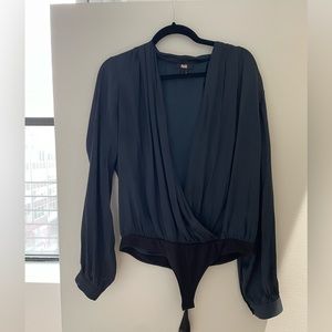 Paige navy long sleeve bodysuit in perfect condition